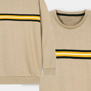 เสื้อสเวตเชิ้ตผ้าฟลีซผสมโพลีเอสเตอร์และคอตตอนสำหรับผู้ชาย ดีไซน์ใหม่ล่าสุดจากโรงงานผู้ผลิต ทนทาน กันน้ำ ขายดีที่สุดทางออนไลน์ - Product Image 2