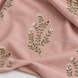 Vestido cruzado de lino color terracota, estilo Riviera Botanical, de lino y algodón orgánico, con estampado de magnolia. - Product Image 3