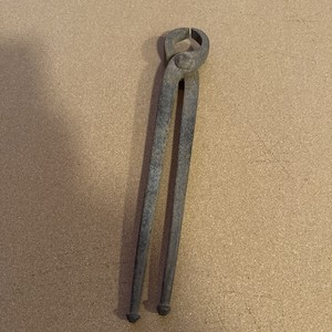 Fabricant OEM de produits chirurgicaux, équipements équins, coupe-ongles pour chevaux, outil de coupe-ongles très demandé pour le ferrage des chevaux - Product Image 4