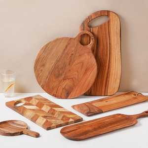 Plateau de service en bois d'acacia naturel pour apéritifs de restaurant, plateaux de service en bois massif, plateaux décoratifs en bois. - Product Image 1
