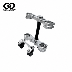 Accessorio per <span class=keywords><strong>Moto</strong></span> Fuoristrada in Lega di Alluminio Rinforzata CNC, Supporto Manubrio Triplo Ultra Bee, Finitura in Ossido Anodico Argento - Product Image 3
