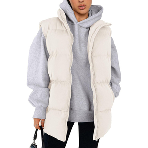Gilet long matelassé pour femme de qualité supérieure avec fermeture éclair, couleur unie, vêtement d'extérieur décontracté, col montant à capuche, rembourrage en polyester - Product Image 1