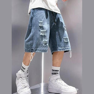 Shorts en jean déchiré bleu clair pour homme, taille élastique, braguette boutonnée blanche, coupe ample et large, style streetwear vintage, non tissé - Product Image 5