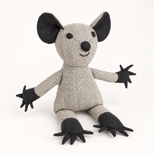 Peluche de Koala Gris con Diseño de Espiga, Muñeco de Peluche Suave de Algodón, Figura Sentada, Accesorios para Decoración de Habitación Infantil - Product Image 4