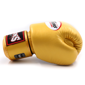 Hot Seller Oem Custom Twins Sparring Boxing <b>Gloves</b> Premium Quality Black Gold Pro Leather Punching Twins Strap Closure <b>Gloves</b> - Product Image 3