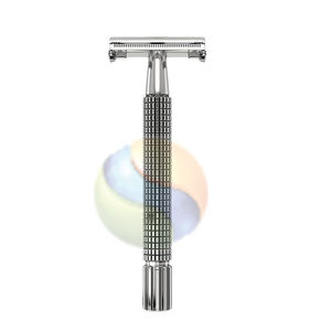Navaja de Afeitar Clásica de Doble Filo con Mango de Acero Inoxidable de Alta Calidad para Barberos, Diseño Elegante para Hombres - Product Image 1