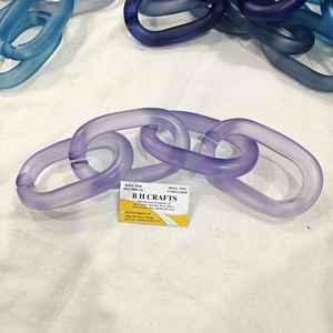 Adornos de Pared de Cadena Acrílica Moderna, Hechos a Mano con Resina, para Decoración del Hogar, Disponibles en Todos los Colores - Product Image 3