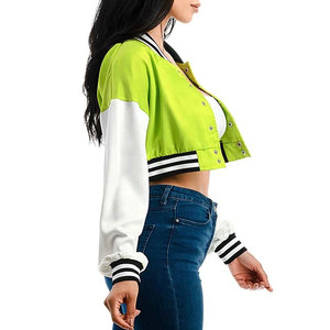 Veste varsity courte ample pour femme, 100% laine respirante, service OEM, design personnalisable, veste varsity courte pour femme - Product Image 3