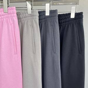 Pantalones Deportivos Holgados de Algodón de Alta Calidad, con Opciones de Logotipo Personalizado OEM, para Hombre, Estilo Clásico, Ajustables, Estilo Urbano - Product Image 3