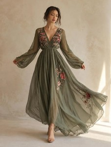 Robe de plage tendance en coton tissé à la main, longueur ras du sol, style bustier, idéale pour les festivals, cadeau de mariage pour belle-sœur - Product Image 1