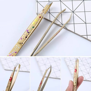 Pinzas para Cejas de Acero Inoxidable de Moda a Precios de Fábrica, con Punta Inclinada y Puntiaguda, Diseño Duradero para un Acabado Preciso - Product Image 4