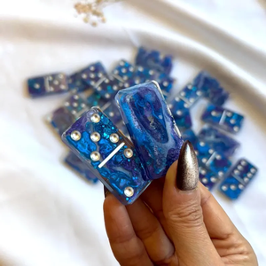 Juego de dominó de resina azul y morado, juego de fiesta, juego de dominó brillante - Product Image 2