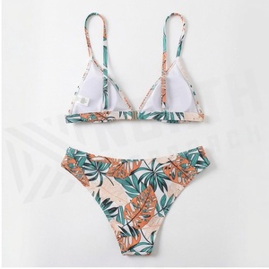 Ensemble de bikini imprimé feuilles tropicales pour femme NORTH APPROACH, 2 pièces, extensible, en spandex et polyester, haut triangle, bas string - Product Image 2