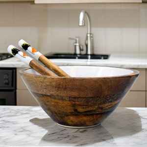 ชามสลัดไม้มะม่วงทำมือ พร้อมเคลือบลายดอกบัวสีน้ำเงินและสีขาว สำหรับเสิร์ฟอาหารที่บ้านและในครัว - Product Image 4