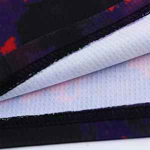 Uniforme de Baloncesto de Diseño Único y Alta Calidad a Precio Económico, Conjunto Deportivo de Dos Piezas Sublimadas con Diseño Personalizado - Product Image 2