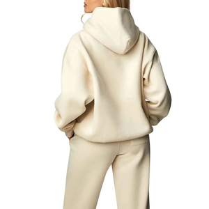 Conjunto Deportivo para Mujer con Capucha Color Crema, Diseño Sólido de Manga Larga, Sudadera Holgada Informal y Pantalones con Bolsillos Laterales - Product Image 6