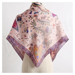 Pañuelo de Seda Cuadrado para Mujer, Estampado Floral, Diseño Étnico, Accesorio de Moda Multifuncional para Todas las Temporadas - Product Image 2