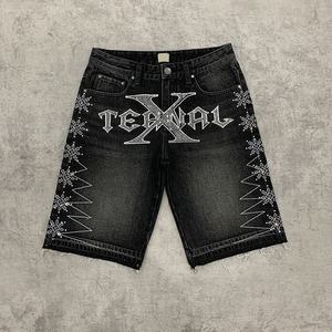 Fournisseur de shorts en jean, usine de shorts en jean, vente en gros de shorts en jean, shorts en jean en vrac, gallery of illusions, jorts Y2K avec strass - Product Image 4