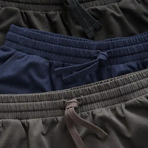 Shorts de sport d'été pour hommes, respirants, en tissu peigné, écologiques, à séchage rapide, amples, taille mi-haute, décontractés, avec lacets - Product Image 5