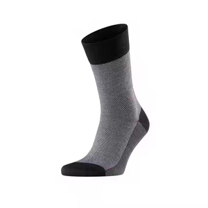 Chaussettes courtes unisexes de haute qualité pour l'automne, décontractées, invisibles, antidérapantes, à séchage rapide, absorbant la transpiration, en Spandex/Nylon/Coton - Product Image 2