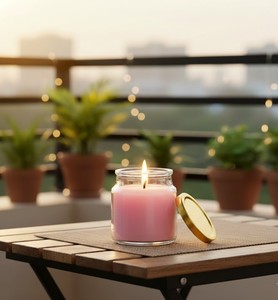 Vela de Lujo de Cera de Soja Premium con Aroma Amaderado en Frasco de Vidrio para Decoración del Hogar, Hecha a Mano, Estilo Moderno, Ecológica, Lista para Diwali y Navidad - Product Image 3