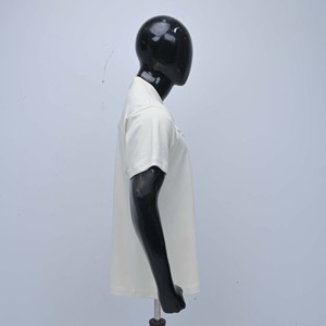 เสื้อยืดคอกลมแขนสั้นทรงเข้ารูปสำหรับผู้ชาย คุณภาพสูง สั่งทำโลโก้ได้ ขายส่ง ปักลายนูน แห้งเร็ว เหมาะสำหรับการฝึกซ้อมกลางแจ้งในฤดูร้อน - Product Image 4