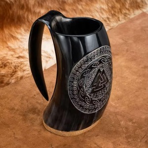 Jarra Vikinga Hecha a Mano de Cuerno Natural de Buey, Taza Medieval para Beber Cerveza, Vajilla Nórdica Rústica - Product Image 1