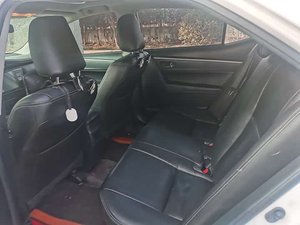 Toyota Corolla 2017 Facelift Dual Engine 1.8L E-CVT Leading Edition Usata - Prezzo Vantaggioso, Efficiente nei Consumi, Vendita Calda - Product Image 4