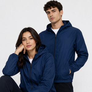 Veste de pluie OEM en gros avec logo personnalisé, coupe-vent pour homme, à capuche, légère, imperméable, pour le printemps et l'automne - Product Image 2