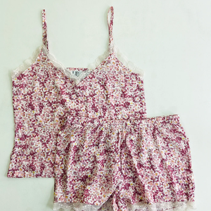 Conjunto de pijama corto de satén sin mangas para mujer, sexy y cómodo, de dos piezas. - Product Image 4