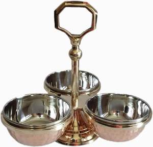 Bols de service doubles en métal au design botanique moderne, personnalisables, décoratifs, dorés, écologiques, compatibles lave-vaisselle, pour apéritifs et collations - Product Image 1