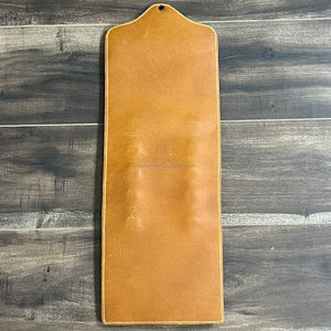 Nouveauté : Porte-écharpes mural en cuir artisanal, design floral western, avec plusieurs anneaux - Product Image 6