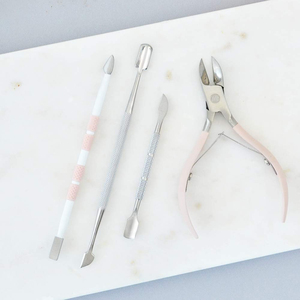 Stainless Steel Cuticle Pusher with Smooth Ergonomic Tip and Angled Dual-End Design for Safe <b>Nail</b> Care and Versatile Manicure - Product Image 3