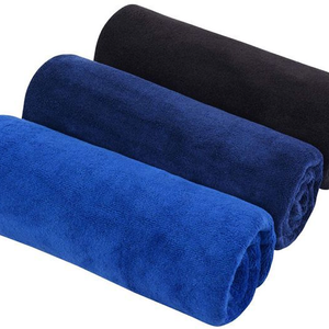 Serviette de sport premium avec logo personnalisé, séchage rapide, absorbante, pour la gym et les activités de plein air, douce et absorbante - Product Image 2