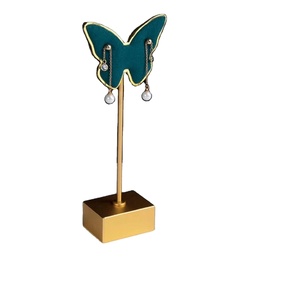 Meilleure qualité élégant métal bijoux support organisateur forte demande quantité en vrac pour boucles d'oreilles bagues colliers conteneur de stockage - Product Image 4