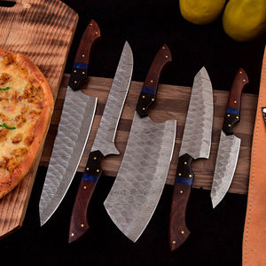 Juego de cuchillos de cocina de estilo nuevo, hechos a mano, con hoja de acero, 5 piezas, con funda de cuero para transportarlos. - Product Image 6