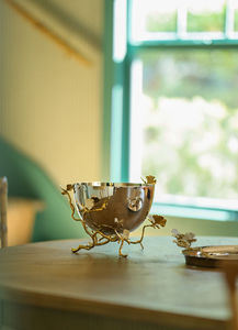 Elegante Plato de Servir Doble de Plata y Oro con Diseño de Granada, Decoración de Lujo para el Hogar, Hecho a Mano - Product Image 6