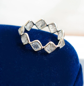 Bague d'éternité carrée en obsidienne noire rutilée à bas prix avec métal en argent sterling 925, style luxueux - Product Image 5