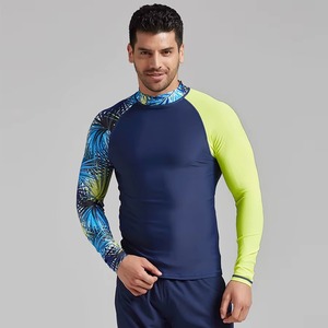 T-shirt de compression à séchage rapide pour homme, idéal pour la course, la gym, l'entraînement et le sport - Product Image 1