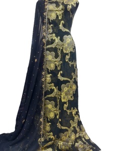 Conjunto de 3 Piezas de Dirac Somalí, Gogra Garbasar, en Viscosa con Encaje y Estampado Floral, Ropa Tradicional de Lujo Ecológica para Mujer, para Ocasiones Especiales - Product Image 5