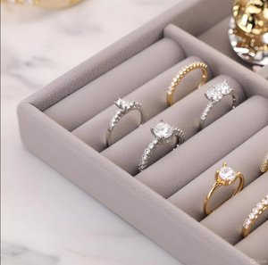 Organisateur de bijoux en velours pour tiroir, empilable, pour bagues et boucles d'oreilles, gris, insert de présentation de bijoux, organisation de coiffeuse - Product Image 3