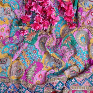 ลายมัสตาร์ดสีทองเงิน ลายช้าง ลายขนนกยูง ลายซุ้มโค้ง ลายต้นปาล์มเขตร้อน ลายหอยเชลล์ ลายจารอกา ลายมรดก - Product Image 4