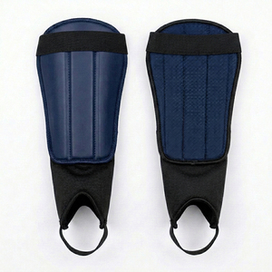 Protège-tibias de football sur mesure, coque en PP haute résistance, protections de jambes de football de qualité supérieure - Product Image 1