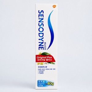 Pasta Dental Sensodyne Original Plus Mint para Dientes Sensibles 160g con Flúor Cuidado Bucal para Adultos - Product Image 1