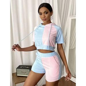 Conjunto de algodón para mujer con opciones de logotipo personalizado, camiseta cómoda y pantalones cortos elegantes a juego de hasnat pak inds - Product Image 2