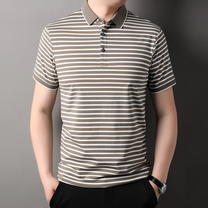 Polo en tricot à manches courtes rayé pour homme, coupe décontractée, motif blanc et noir, design boutonné - Product Image 5