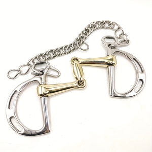 Élégant mors de cheval en acier inoxydable avec anneau en D, embout en silicone, chaîne de mâchoire et conception à trois sections articulées - Product Image 6