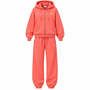 Ensemble de survêtement court 2 pièces personnalisé noir pour femme – Sweat à capuche court zippé et pantalon de survêtement - Product Image 1