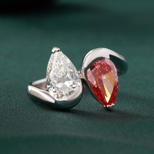 Bague en diamant de laboratoire taille poire rouge vif, sertie à griffes en or 14K, couleur rare, bijoux fins, or massif 18K, platine, matériau principal - Product Image 1