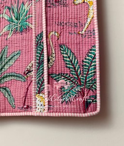 Bolso Tote de Algodón Acolchado Jaipuri, Color Rosa, con Estampado de Bloques de Animales Tropicales, Bolso de Hombro para Mujer, Ecológico, Hecho a Mano, Bolso de Compras - Product Image 2